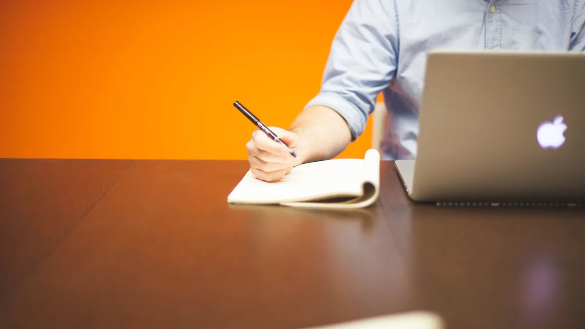 Se lancer en auto-entrepreneur, de ses propres mains